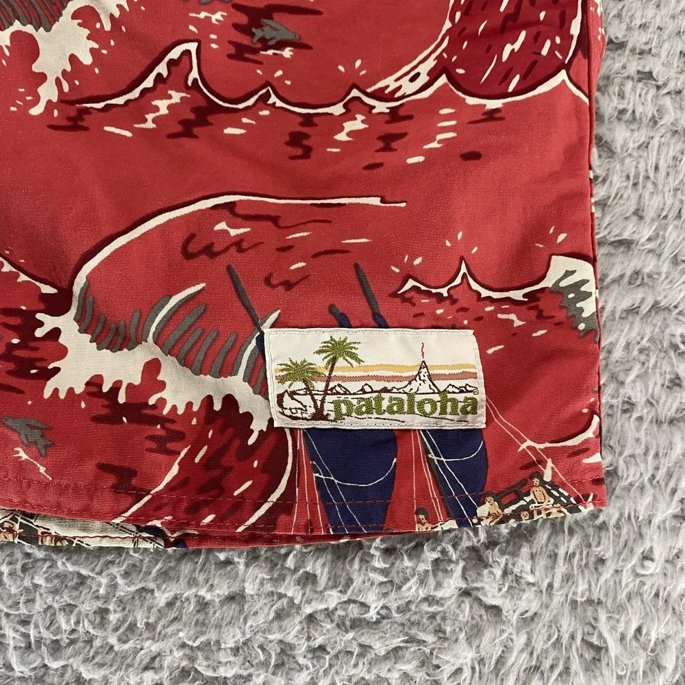 Patagonia Pataloha Board Shorts Mens 30‎ Red Sailing Catamaran Beach Sumer Boat